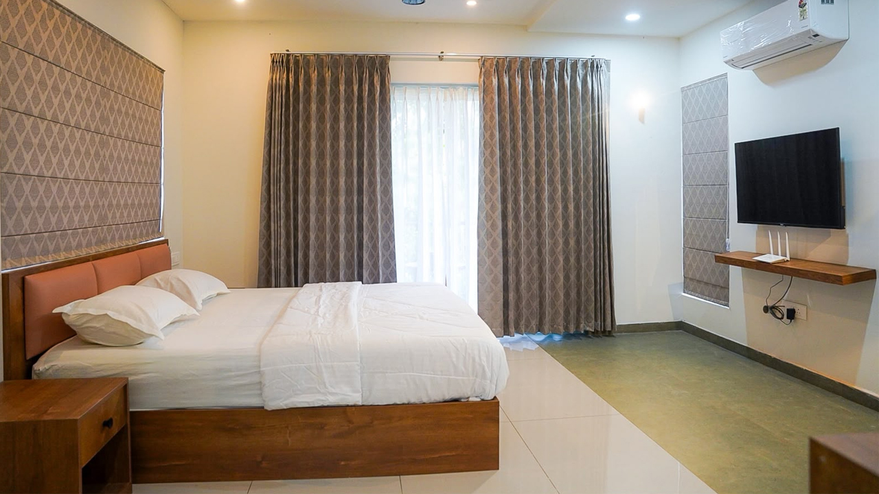 Deluxe Room Interior